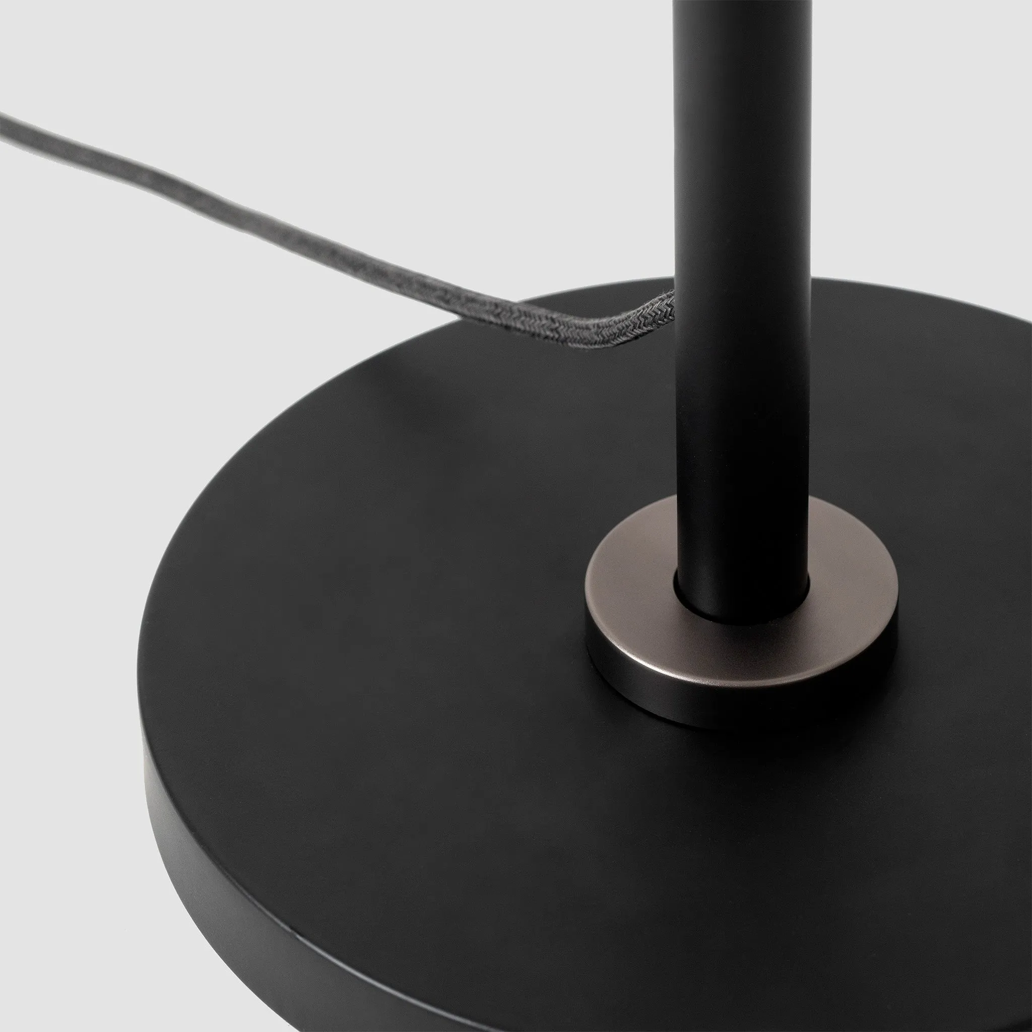 Poise Adjustable Floor Lamp in Graphite   Sphere V