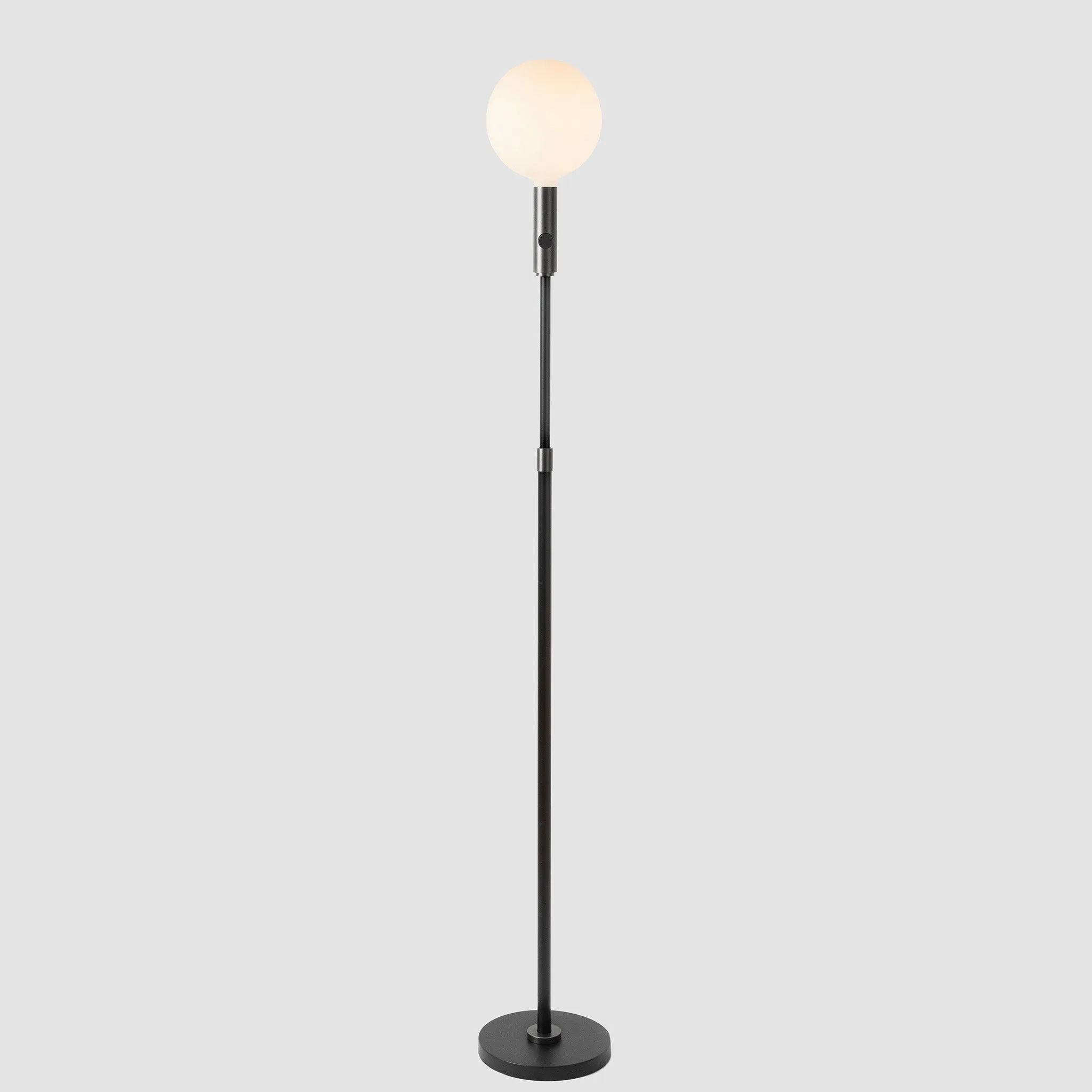 Poise Adjustable Floor Lamp in Graphite   Sphere V